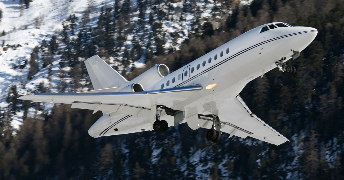The Dassault Falcon 900 – A Perfect Mix Of Might & Grace