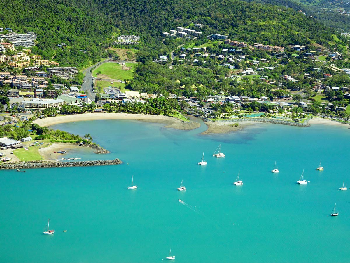 Which Whitsunday Island is Best For Your Luxury Holiday?